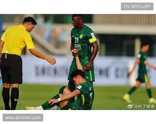 北京国安高位压迫下防线频繁暴露空间，稳定性面临考验